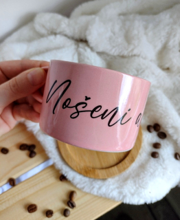 Makronka "Nošení a káva léčí"